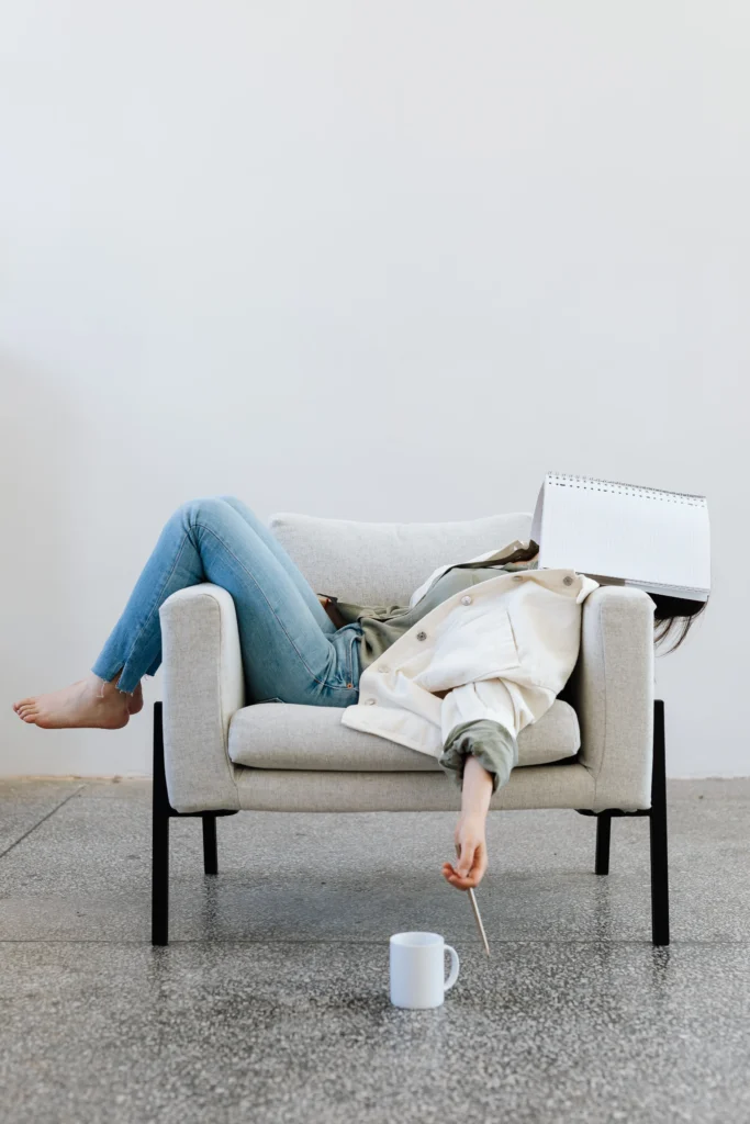 Wie gesund ist auf dem Sofa liegen Schwangerschaft
